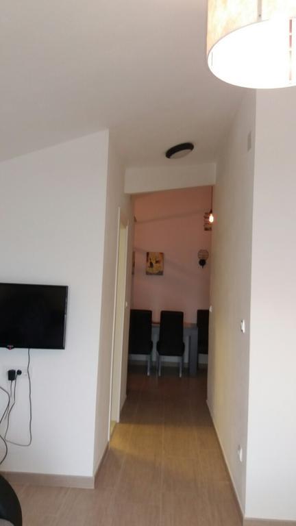 Apartment Vila Mirela Krimovica Екстериор снимка