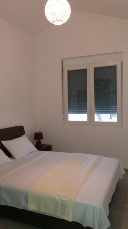 Apartment Vila Mirela Krimovica Екстериор снимка