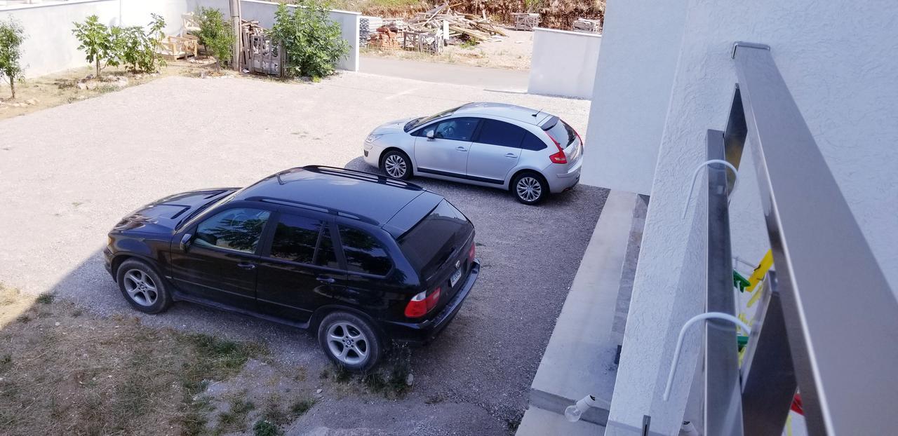 Apartment Vila Mirela Krimovica Екстериор снимка